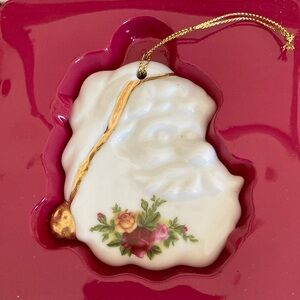 Royal Albert 1990s Santa ornament- Country Rose